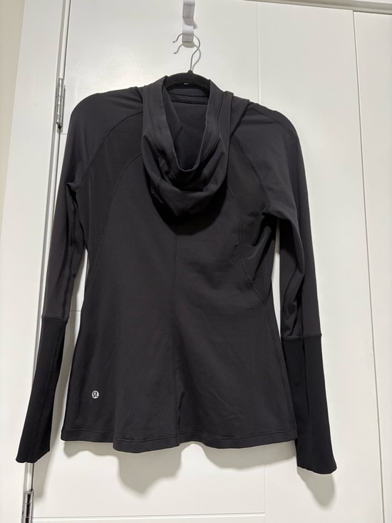 lululemon athletica Tops - lululemon athletica Black Long-Sleeve Hooded Pullover